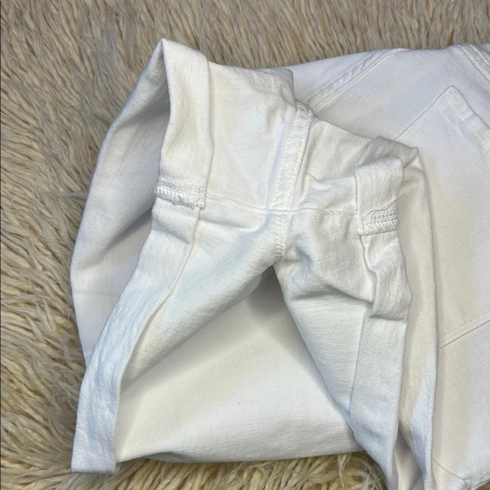 Frame Denim White Jean Shorts with Cuffed Hem - Picture 4 of 7
